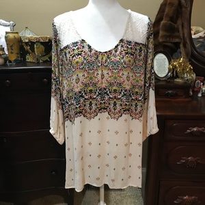 Eyeshadow Tunic Cream With Multi Color Print NWOT